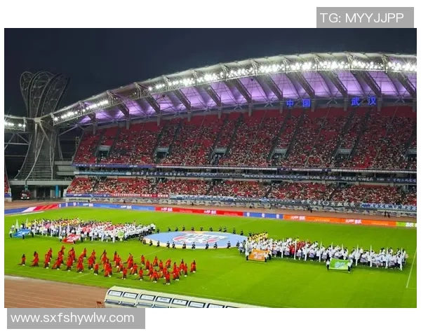 武汉足球队在城市联赛中的节奏表现分析与点评